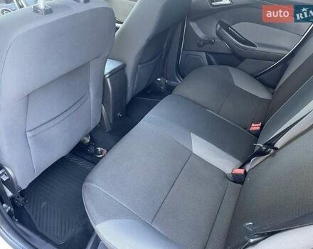 Серый Форд Фокус, объемом двигателя 1.56 л и пробегом 155 тыс. км за 8100 $, фото 7 на Automoto.ua