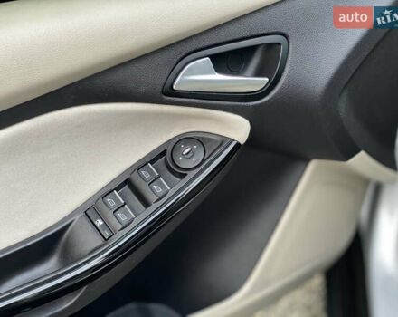 Сірий Форд Фокус, об'ємом двигуна 0 л та пробігом 106 тис. км за 6700 $, фото 38 на Automoto.ua