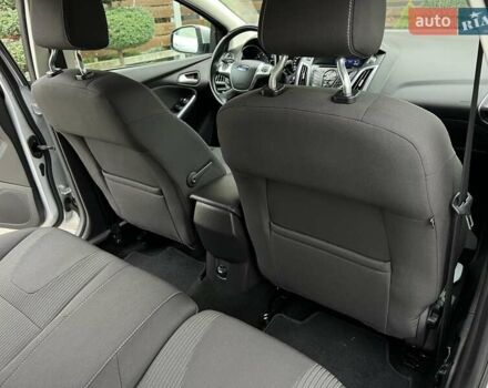 Форд Фокус 2014 в Стрые на Automoto.ua Серый Форд Фокус, объемом двигателя 1.6 л и пробегом 197 тыс. км за 9350 $, фото 103 на Automoto.ua