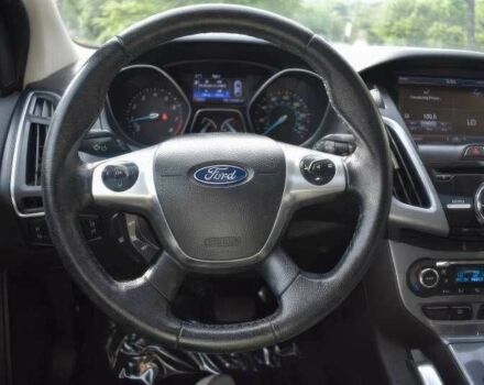 Сірий Форд Фокус, об'ємом двигуна 2 л та пробігом 132 тис. км за 4500 $, фото 14 на Automoto.ua