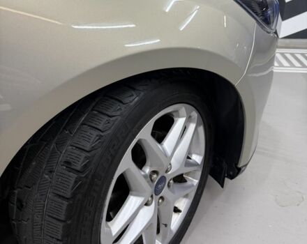 Серый Форд Фокус, объемом двигателя 2 л и пробегом 150 тыс. км за 7000 $, фото 11 на Automoto.ua