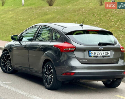 Серый Форд Фокус, объемом двигателя 2 л и пробегом 130 тыс. км за 6500 $, фото 5 на Automoto.ua