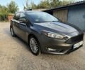 Сірий Форд Фокус, об'ємом двигуна 1 л та пробігом 80 тис. км за 8999 $, фото 2 на Automoto.ua