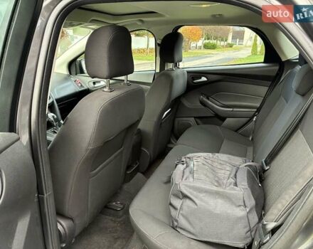 Серый Форд Фокус, объемом двигателя 2 л и пробегом 127 тыс. км за 9600 $, фото 12 на Automoto.ua