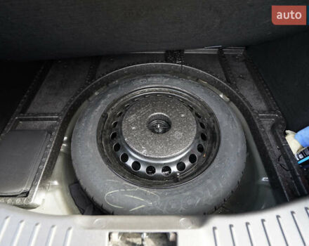 Серый Форд Фокус, объемом двигателя 1 л и пробегом 162 тыс. км за 9500 $, фото 19 на Automoto.ua