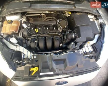 Сірий Форд Фокус, об'ємом двигуна 2 л та пробігом 107 тис. км за 7700 $, фото 3 на Automoto.ua