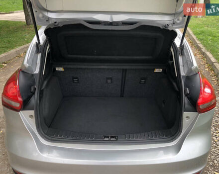 Серый Форд Фокус, объемом двигателя 1 л и пробегом 186 тыс. км за 5200 $, фото 9 на Automoto.ua