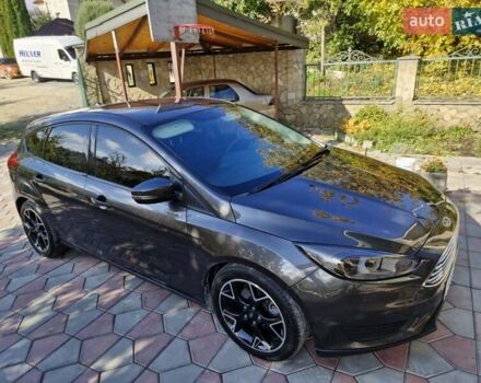 Сірий Форд Фокус, об'ємом двигуна 2 л та пробігом 161 тис. км за 8300 $, фото 1 на Automoto.ua