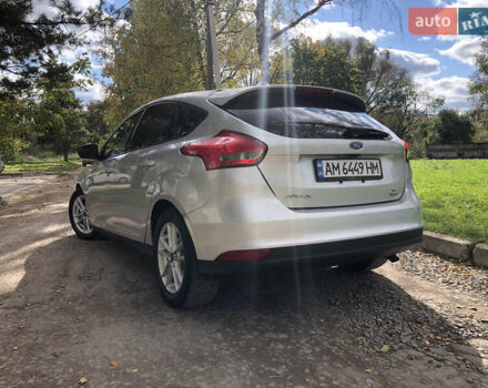Серый Форд Фокус, объемом двигателя 1 л и пробегом 186 тыс. км за 5200 $, фото 1 на Automoto.ua
