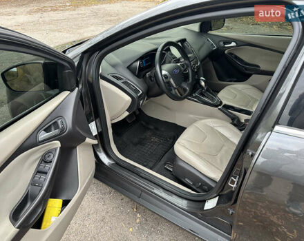 Серый Форд Фокус, объемом двигателя 0 л и пробегом 137 тыс. км за 7350 $, фото 9 на Automoto.ua