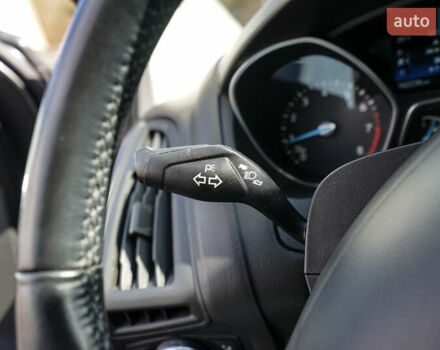 Серый Форд Фокус, объемом двигателя 1 л и пробегом 162 тыс. км за 9500 $, фото 14 на Automoto.ua