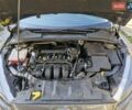 Сірий Форд Фокус, об'ємом двигуна 2 л та пробігом 161 тис. км за 8300 $, фото 3 на Automoto.ua