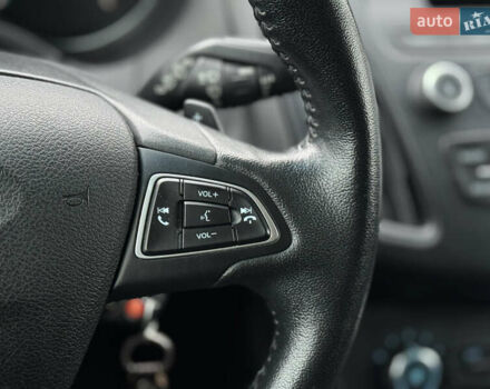 Серый Форд Фокус, объемом двигателя 2 л и пробегом 63 тыс. км за 8500 $, фото 9 на Automoto.ua