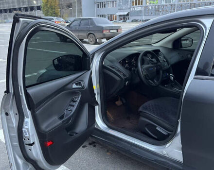 Серый Форд Фокус, объемом двигателя 2 л и пробегом 86 тыс. км за 7300 $, фото 5 на Automoto.ua