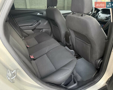 Серый Форд Фокус, объемом двигателя 2 л и пробегом 160 тыс. км за 8700 $, фото 24 на Automoto.ua