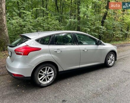 Серый Форд Фокус, объемом двигателя 2 л и пробегом 194 тыс. км за 7500 $, фото 4 на Automoto.ua