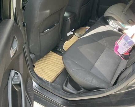 Серый Форд Фокус, объемом двигателя 2 л и пробегом 136 тыс. км за 8000 $, фото 15 на Automoto.ua