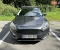 Сірий Форд Фокус, об'ємом двигуна 2 л та пробігом 136 тис. км за 8000 $, фото 1 на Automoto.ua