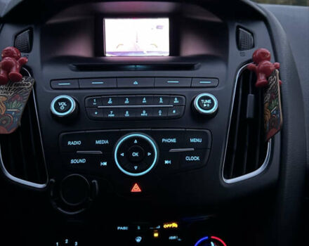 Серый Форд Фокус, объемом двигателя 2 л и пробегом 99 тыс. км за 11999 $, фото 28 на Automoto.ua