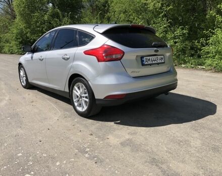 Форд Фокус 2015 в Дрогобыче на Automoto.ua Серый Форд Фокус, объемом двигателя 1 л и пробегом 186 тыс. км за 5400 $, фото 2 на Automoto.ua