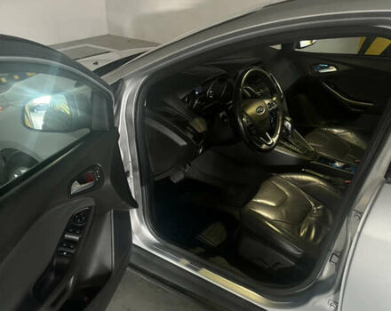 Сірий Форд Фокус, об'ємом двигуна 2 л та пробігом 141 тис. км за 9000 $, фото 19 на Automoto.ua