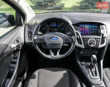 Серый Форд Фокус, объемом двигателя 1 л и пробегом 162 тыс. км за 9500 $, фото 8 на Automoto.ua