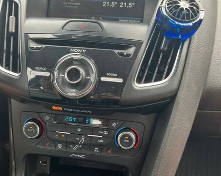 Сірий Форд Фокус, об'ємом двигуна 2 л та пробігом 150 тис. км за 8799 $, фото 12 на Automoto.ua