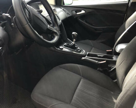 Серый Форд Фокус, объемом двигателя 1 л и пробегом 186 тыс. км за 5200 $, фото 5 на Automoto.ua