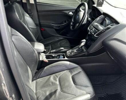 Серый Форд Фокус, объемом двигателя 2 л и пробегом 230 тыс. км за 8000 $, фото 5 на Automoto.ua