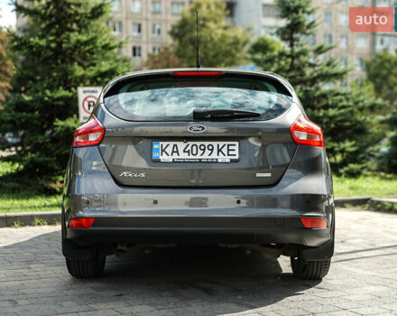 Серый Форд Фокус, объемом двигателя 1 л и пробегом 162 тыс. км за 9500 $, фото 2 на Automoto.ua