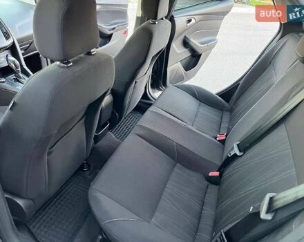 Серый Форд Фокус, объемом двигателя 2 л и пробегом 145 тыс. км за 8600 $, фото 6 на Automoto.ua