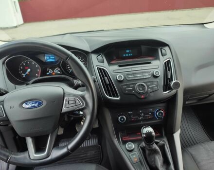 Серый Форд Фокус, объемом двигателя 1 л и пробегом 38 тыс. км за 9200 $, фото 8 на Automoto.ua