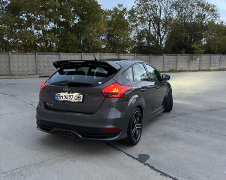 Серый Форд Фокус, объемом двигателя 2 л и пробегом 99 тыс. км за 11999 $, фото 4 на Automoto.ua