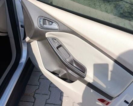 Сірий Форд Фокус, об'ємом двигуна 0 л та пробігом 66 тис. км за 8999 $, фото 4 на Automoto.ua