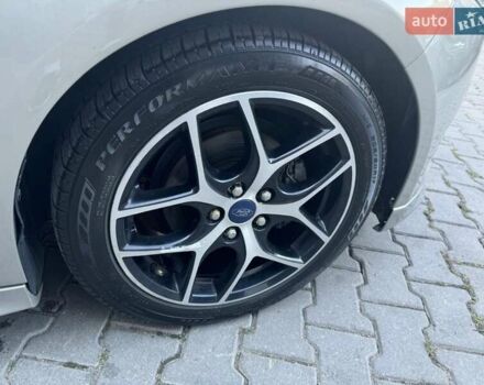 Сірий Форд Фокус, об'ємом двигуна 2 л та пробігом 137 тис. км за 9200 $, фото 5 на Automoto.ua