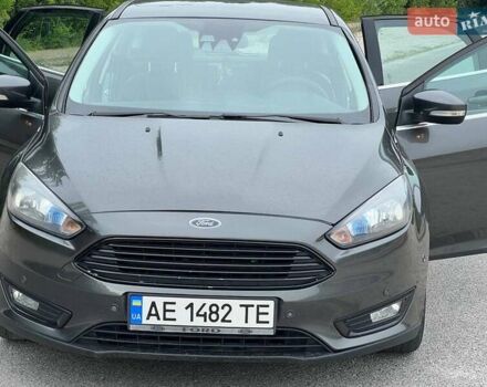Сірий Форд Фокус, об'ємом двигуна 2 л та пробігом 150 тис. км за 8799 $, фото 2 на Automoto.ua