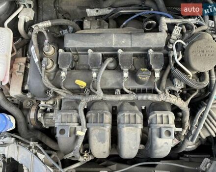 Серый Форд Фокус, объемом двигателя 2 л и пробегом 127 тыс. км за 9600 $, фото 14 на Automoto.ua