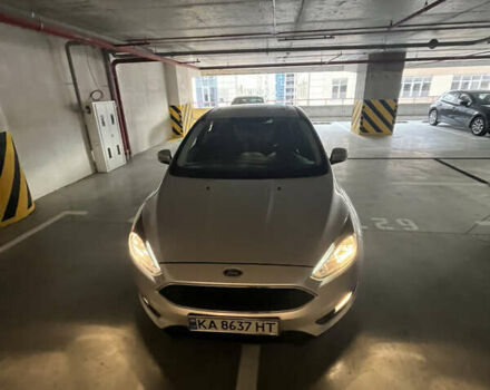 Сірий Форд Фокус, об'ємом двигуна 2 л та пробігом 141 тис. км за 9000 $, фото 1 на Automoto.ua