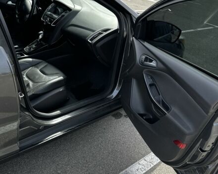 Серый Форд Фокус, объемом двигателя 2 л и пробегом 230 тыс. км за 8000 $, фото 6 на Automoto.ua