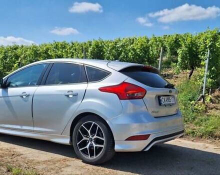 Сірий Форд Фокус, об'ємом двигуна 2 л та пробігом 177 тис. км за 6500 $, фото 1 на Automoto.ua