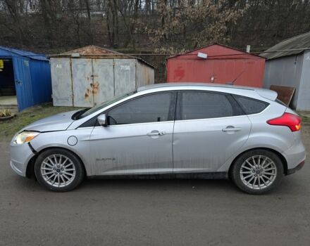 Серый Форд Фокус, объемом двигателя 0 л и пробегом 83 тыс. км за 4000 $, фото 6 на Automoto.ua