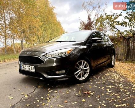 Серый Форд Фокус, объемом двигателя 2 л и пробегом 225 тыс. км за 8200 $, фото 6 на Automoto.ua