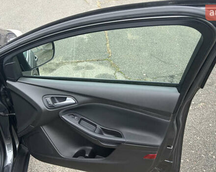 Сірий Форд Фокус, об'ємом двигуна 2 л та пробігом 163 тис. км за 8500 $, фото 36 на Automoto.ua