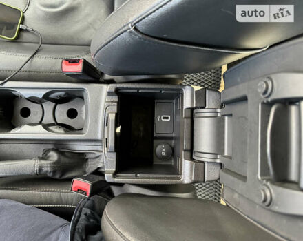 Сірий Форд Фокус, об'ємом двигуна 2 л та пробігом 86 тис. км за 11700 $, фото 43 на Automoto.ua
