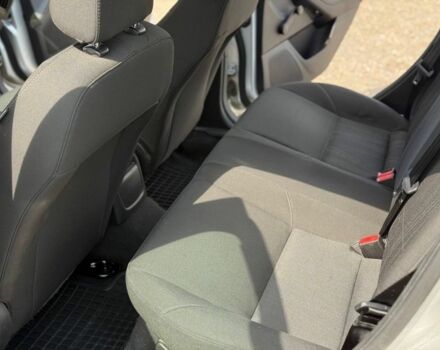 Серый Форд Фокус, объемом двигателя 2 л и пробегом 196 тыс. км за 7150 $, фото 9 на Automoto.ua