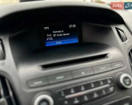 Серый Форд Фокус, объемом двигателя 2 л и пробегом 264 тыс. км за 8500 $, фото 33 на Automoto.ua