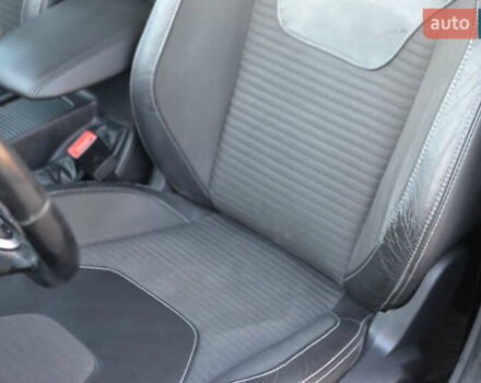 Форд Фокус 2016 в Луцке на Automoto.ua Серый Форд Фокус, объемом двигателя 0 л и пробегом 100 тыс. км за 6999 $, фото 12 на Automoto.ua