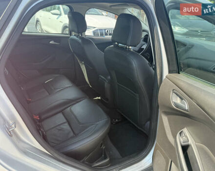 Форд Фокус 2016 в Хмельницком на Automoto.ua Серый Форд Фокус, объемом двигателя 2 л и пробегом 213 тыс. км за 9500 $, фото 4 на Automoto.ua