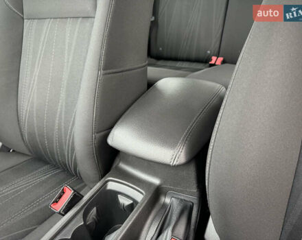 Серый Форд Фокус, объемом двигателя 2 л и пробегом 117 тыс. км за 8900 $, фото 31 на Automoto.ua