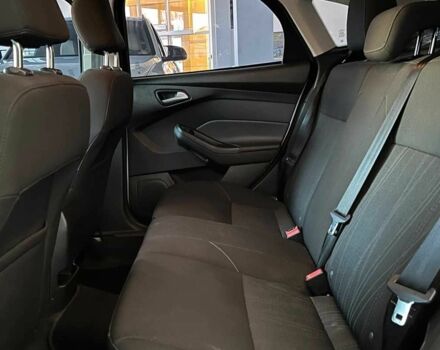 Сірий Форд Фокус, об'ємом двигуна 2 л та пробігом 159 тис. км за 8000 $, фото 19 на Automoto.ua